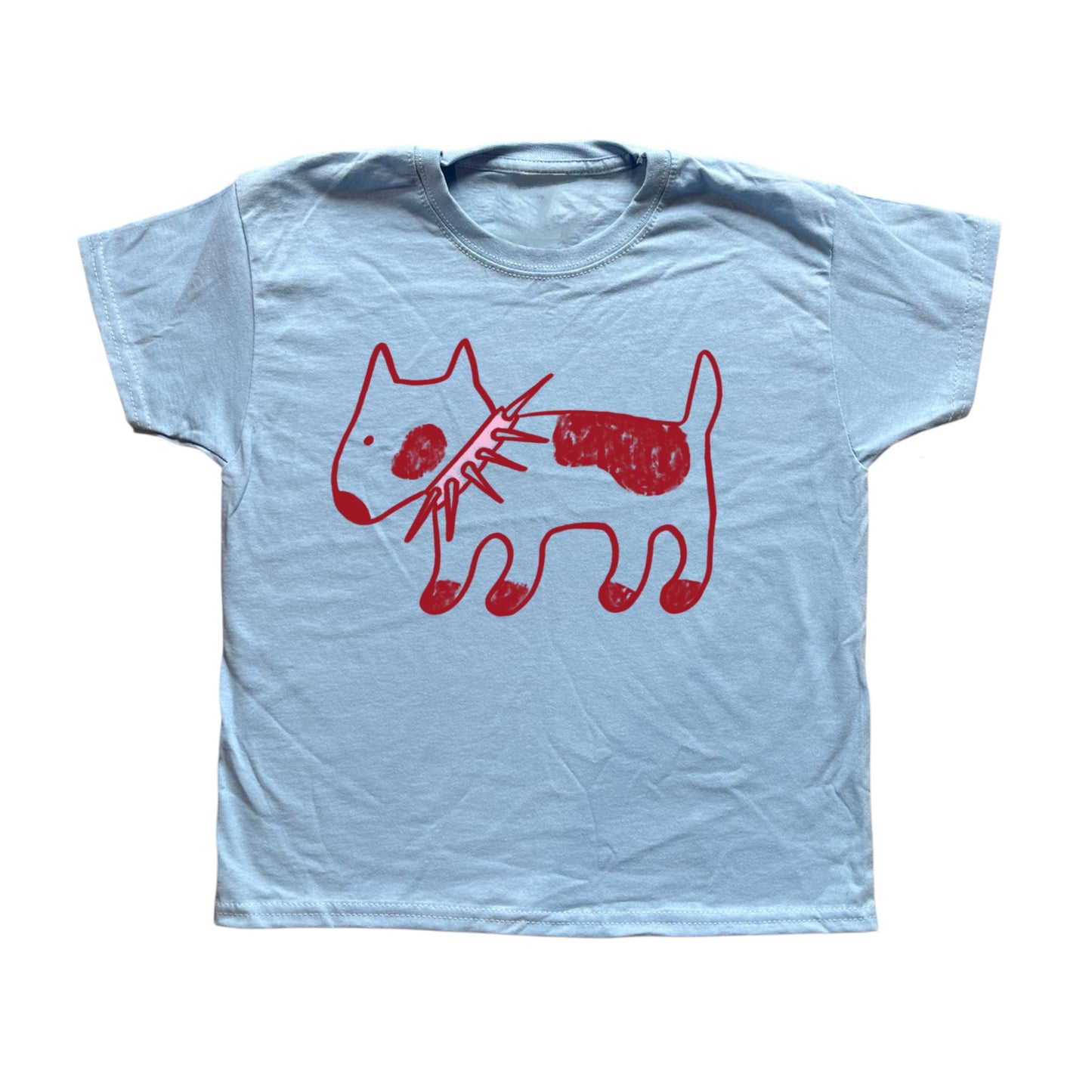 Spiky collar red dog on baby blue tee