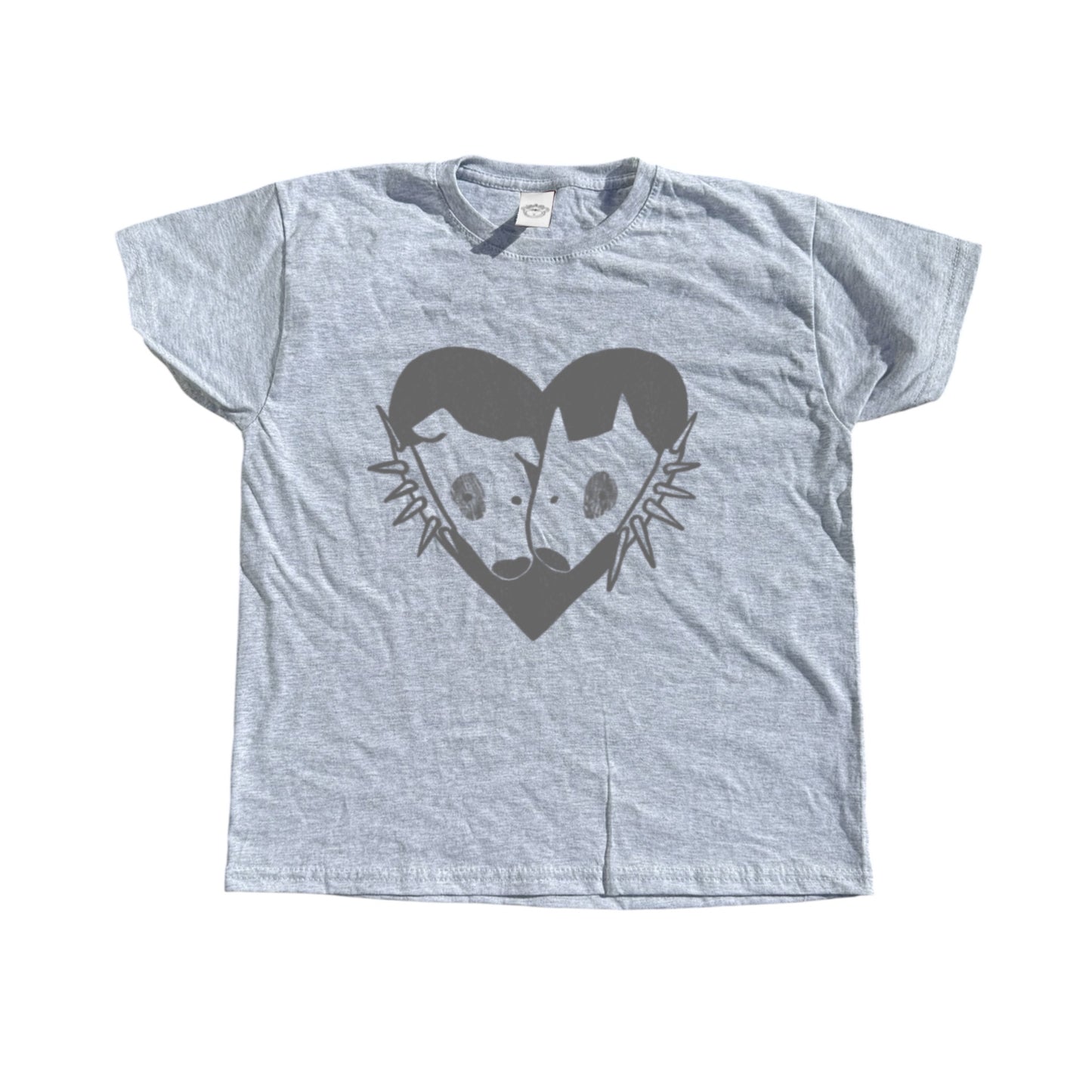 2 dogs in love grey tee