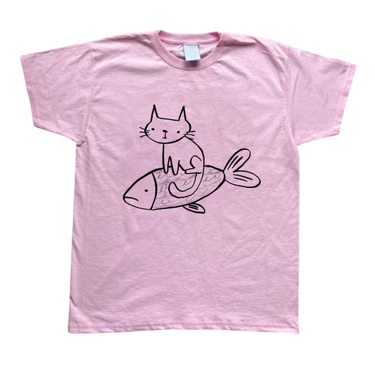 Cat on a fish pink baby tee