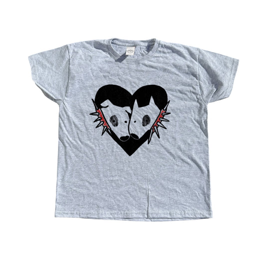 2 dogs in love grey tee