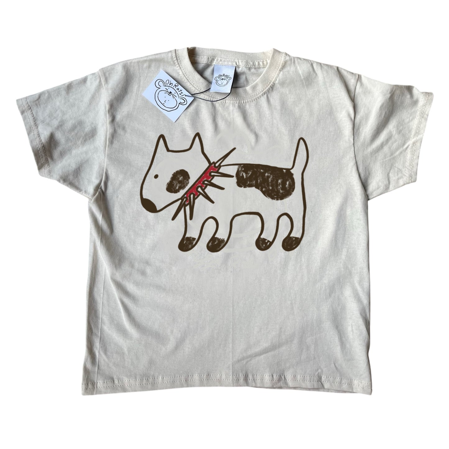 Spiky collar brown dog on beige tee